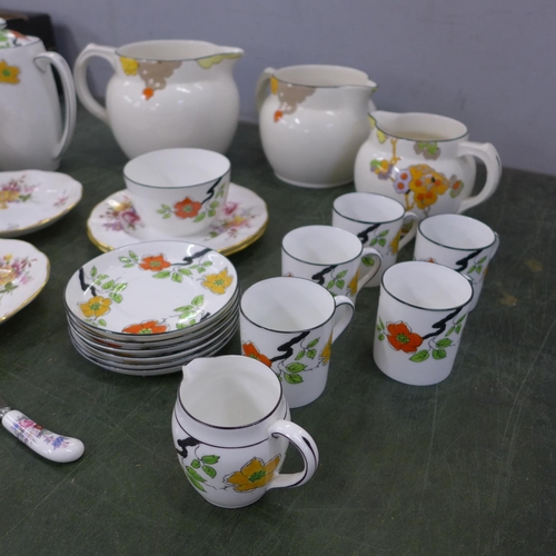 761 - A Foley china tea service and Derby Posies china  **PLEASE NOTE THIS LOT IS NOT ELIGIBLE FOR POSTING... 