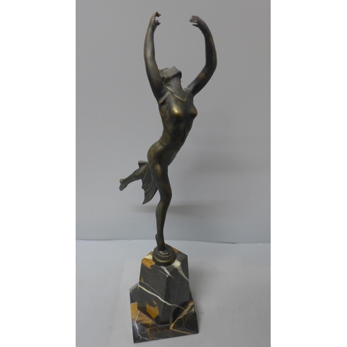 785 - An Art Deco figure of a dancer on a marble base, 35cm