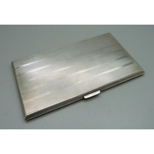 827 - A large silver cigarette case, 242g, 85mm x 150mm