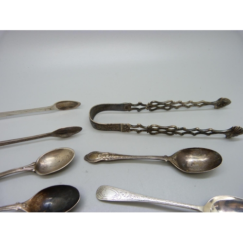 848 - Six silver spoons and two pairs of silver sugar bows, 138g