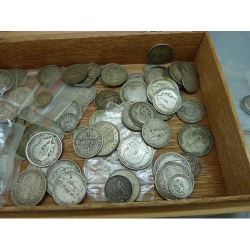 862 - Silver coinage, mainly pre 1920, 963g