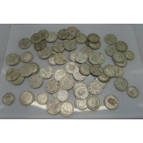 863 - A collection of 1920 to 1946 silver coins, 697g