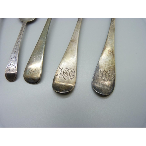 868 - 19th Century silver flatware, 254g