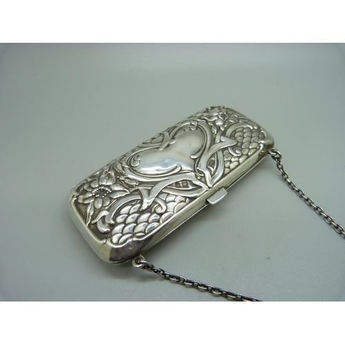 874 - An Edwardian art Nouveau silver purse, Birmingham 1907, 75g, 113mm