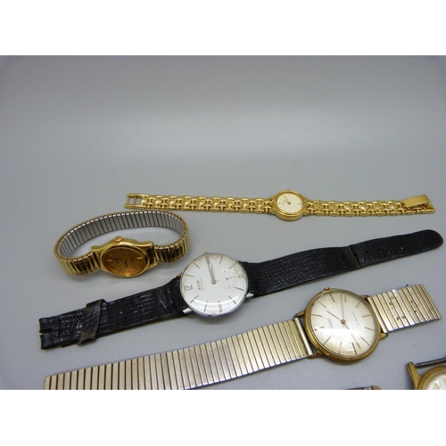 905 - A collection of watches