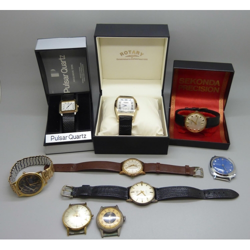 910 - A collection of wristwatches