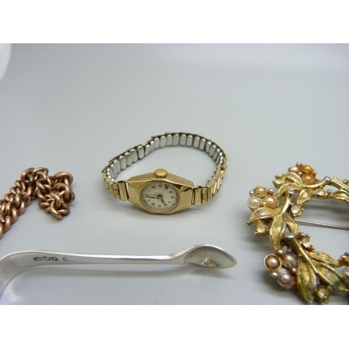 925 - A lady's 9ct gold cased wristwatch, a plated bracelet, costume jewellery and a pair of small silver ... 