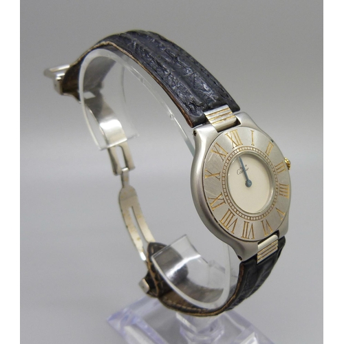 946 - A must de Cartier wristwatch, 30mm case