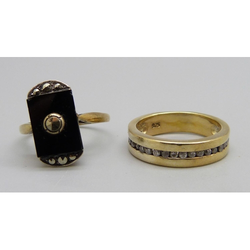 954 - A French Art Deco ring and a silver gilt ring, O and L