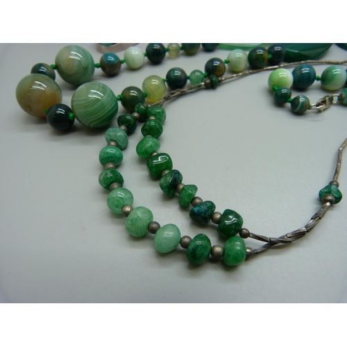 987 - A turquoise pendant, green agate necklace and one other