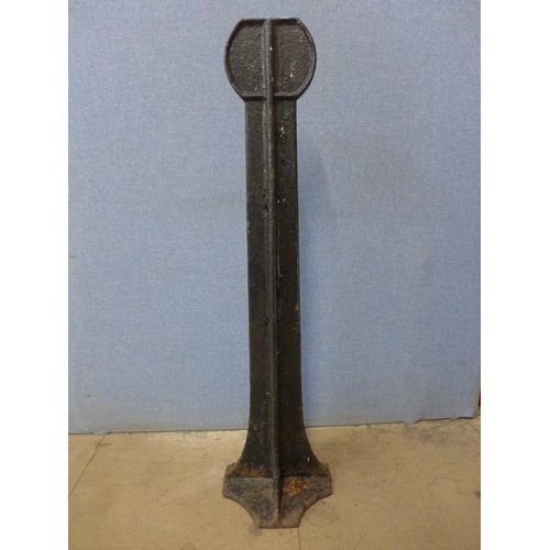 293A - NER (North Eastern Railway) track boundary marker post. Cast iron with white lettering, height 110cm