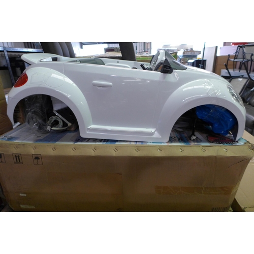 3043 - Rollplay 6V Ride-On White VW Beetle, original RRP £99.91 + VAT(263Z-21)   * This lot is subject to v... 