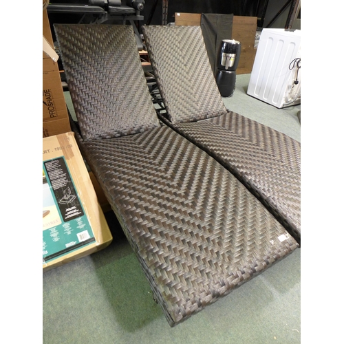 3096 - Dark Woven Herringbone Sunvilla Chaise, original RRP £208.33 + VAT(263Z-14)   * This lot is subject ... 