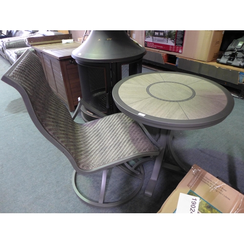 3098 - Sunvilla Murray Bistro Table & One Chair                 (263Z-49)   * This lot is subject to vat