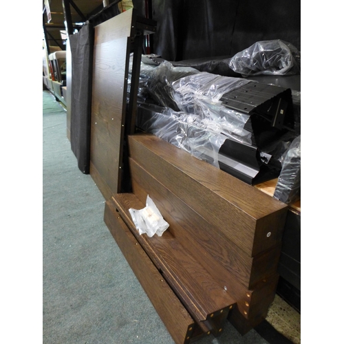 3139 - Extendable Dining Table Top and Legs  (264Z-71)  * This lot is subject to vat