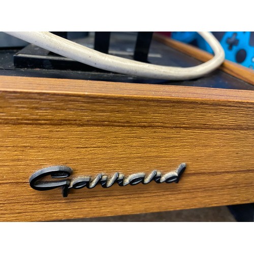 2223c - Garrard 86SB synchronised drive belt record deck in teak effect case