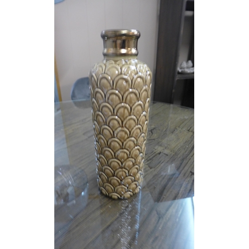 1350 - A large caramel scalloped vase, H 36cms (2234315)   #