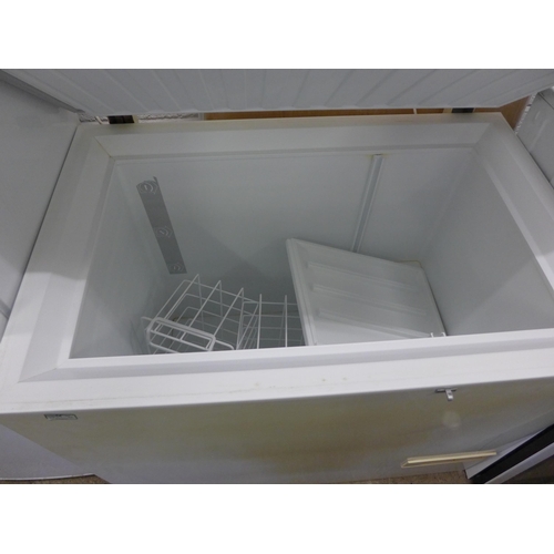 2252 - Vestfrost double chest freezer