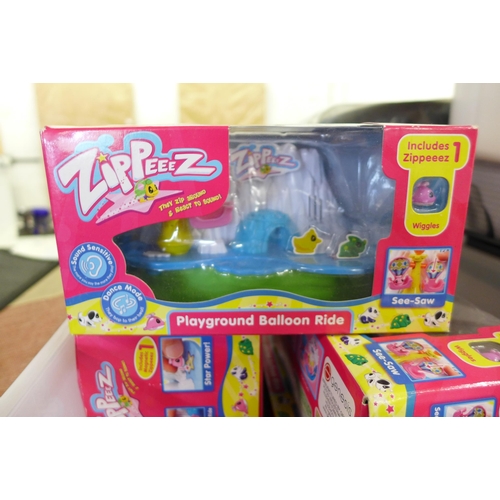2129 - Fifteen boxed Children's Zippeeez toys