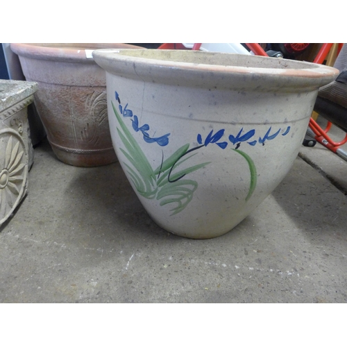 2315 - Two large ceramic planters, one terracotta, approx 16