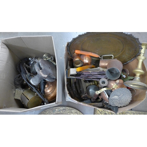 1005 - Two boxes of brass and other metalwares **PLEASE NOTE THIS LOT IS NOT ELIGIBLE FOR POSTING AND PACKI... 