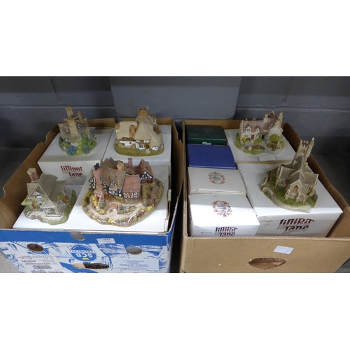 1023 - Fourteen Lilliput Lane models, some boxed **PLEASE NOTE THIS LOT IS NOT ELIGIBLE FOR POSTING AND PAC... 