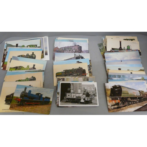 641 - Approximately 180 railway postcards