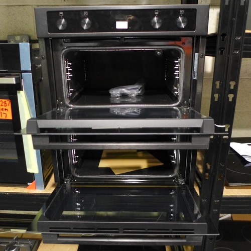 3012 - Zanussi Multifunction Double Oven (H715xW594xD568), model no:- ZPCNA4K1, Broken Hinge * This lot is ... 