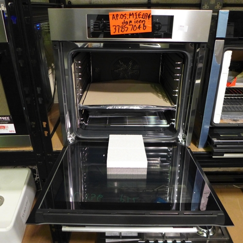 3014 - Miele B-Active Single Oven with PerfectClean (H596xW595xD569), model no:- H2265-1, RRP £799 inc. VAT... 