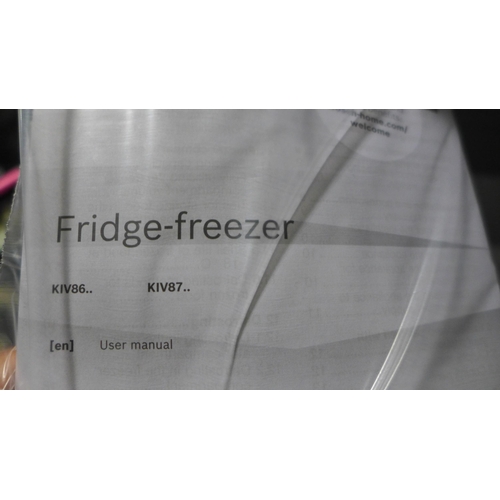 3036 - Bosch Serie 2 Integrated Fridge Freezer (H1772xW541), model no:- KIV87NSF0G, original RRP £587.50 in... 