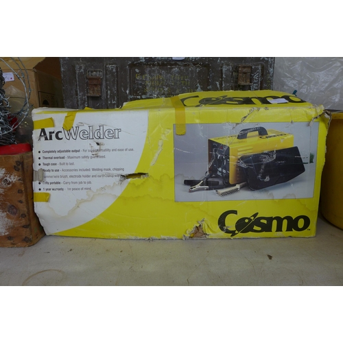 2056 - Boxed Cosmo Arc welder Arc 150 with rods - W