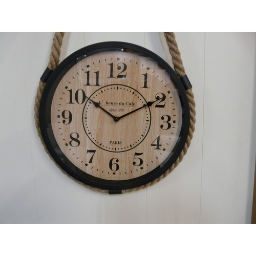 1376 - A hanging rope metal clock (CL218614)   *