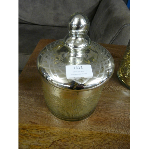 1411 - A silver etched trinket jar with lid (2188105)   #