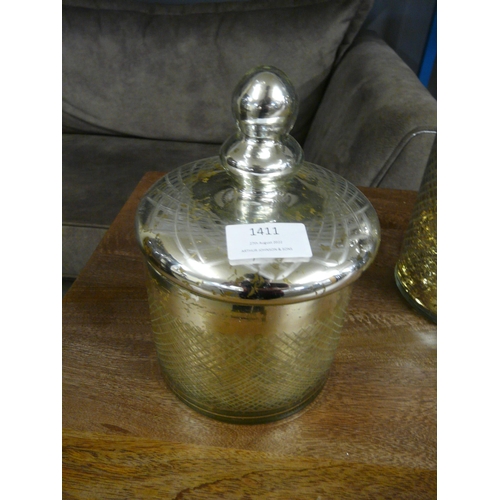 1411 - A silver etched trinket jar with lid (2188105)   #