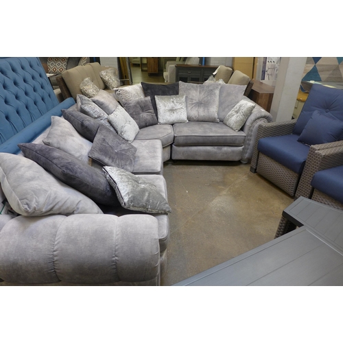 1551 - A Dynasty scatter back corner sofa