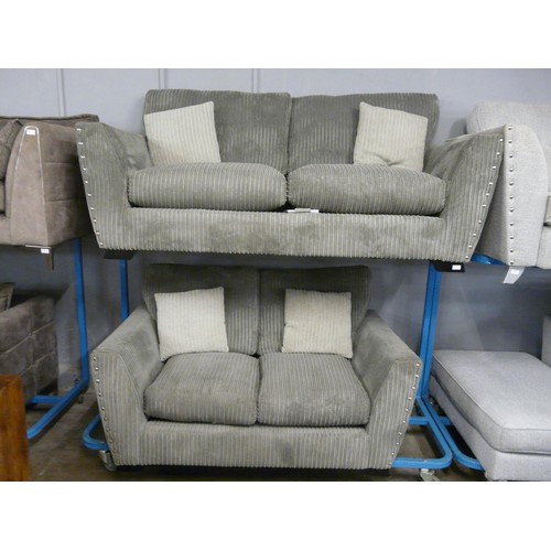 1415 - GiGi Jumbo cord two and three seater sofas