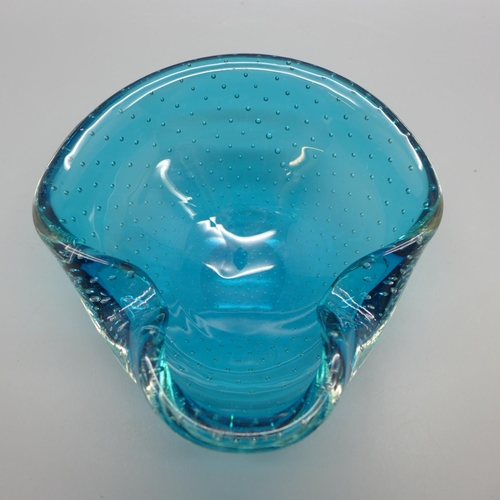 636 - A Murano controlled bubbles glass ashtray