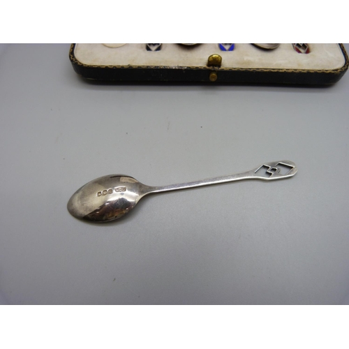 786 - A cased set of six silver and enamelled spoons, Sheffield 1933, 37g