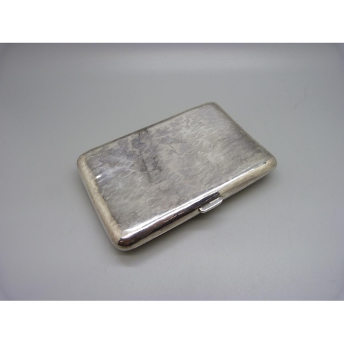 791 - A hammered silver cigar case, Sheffield 1909, 205g, with monogram