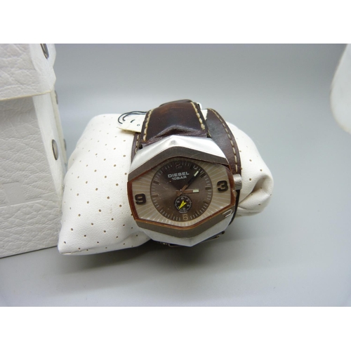 829 - A Diesel wristwatch, boxed