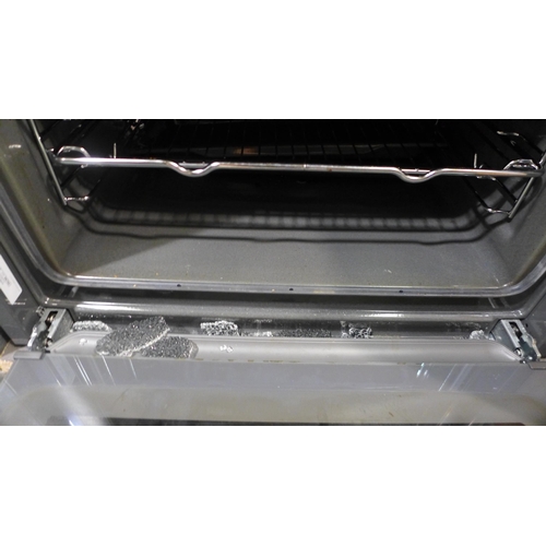 3225 - Bosch Series 4 Stainless Steel Single Oven (H595xW594xD548) (Damaged Glass), model no:- HBS534BS0B, ... 