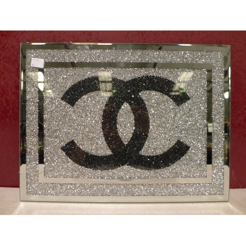 3126 - Mirrored crystal 'CC' Table Centre-piece