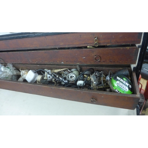 2053 - Locksmiths wood chest with quantity of locks and accessories