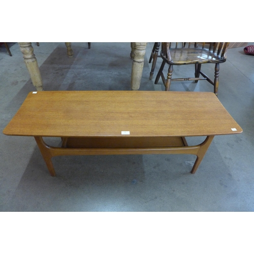 34 - A Jentique teak coffee table