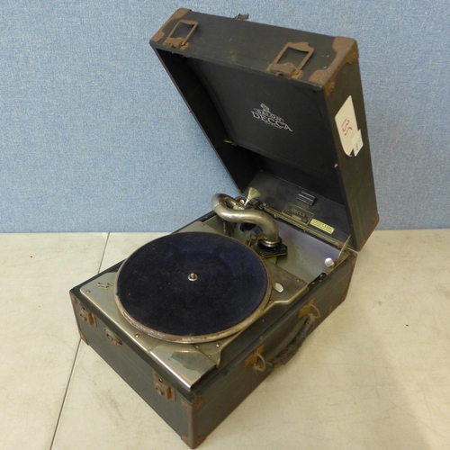 385 - A Decca Salon gramophone in wooden case with chrome fittings