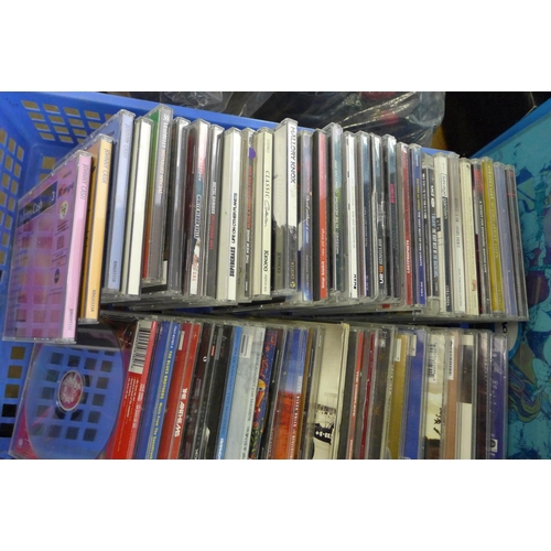 2154 - Approx 100 CDs & 45 Records