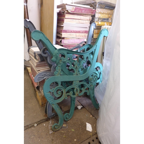 2997 - Four pairs of cast iron bench ends includes vintage childrens bench ends and back plate