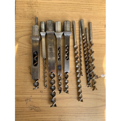 2004 - 8 assorted mortiser bits