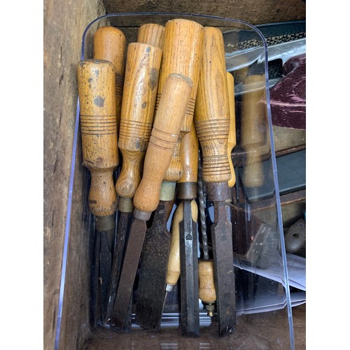 2009 - Carpenter's tool chest with quantity of joinery tools including I Sorby chisel set