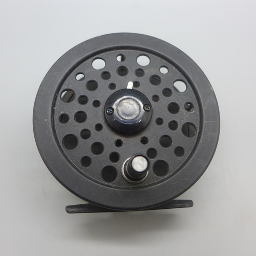 646 - A Michael Evan and Co. fly fishing reel